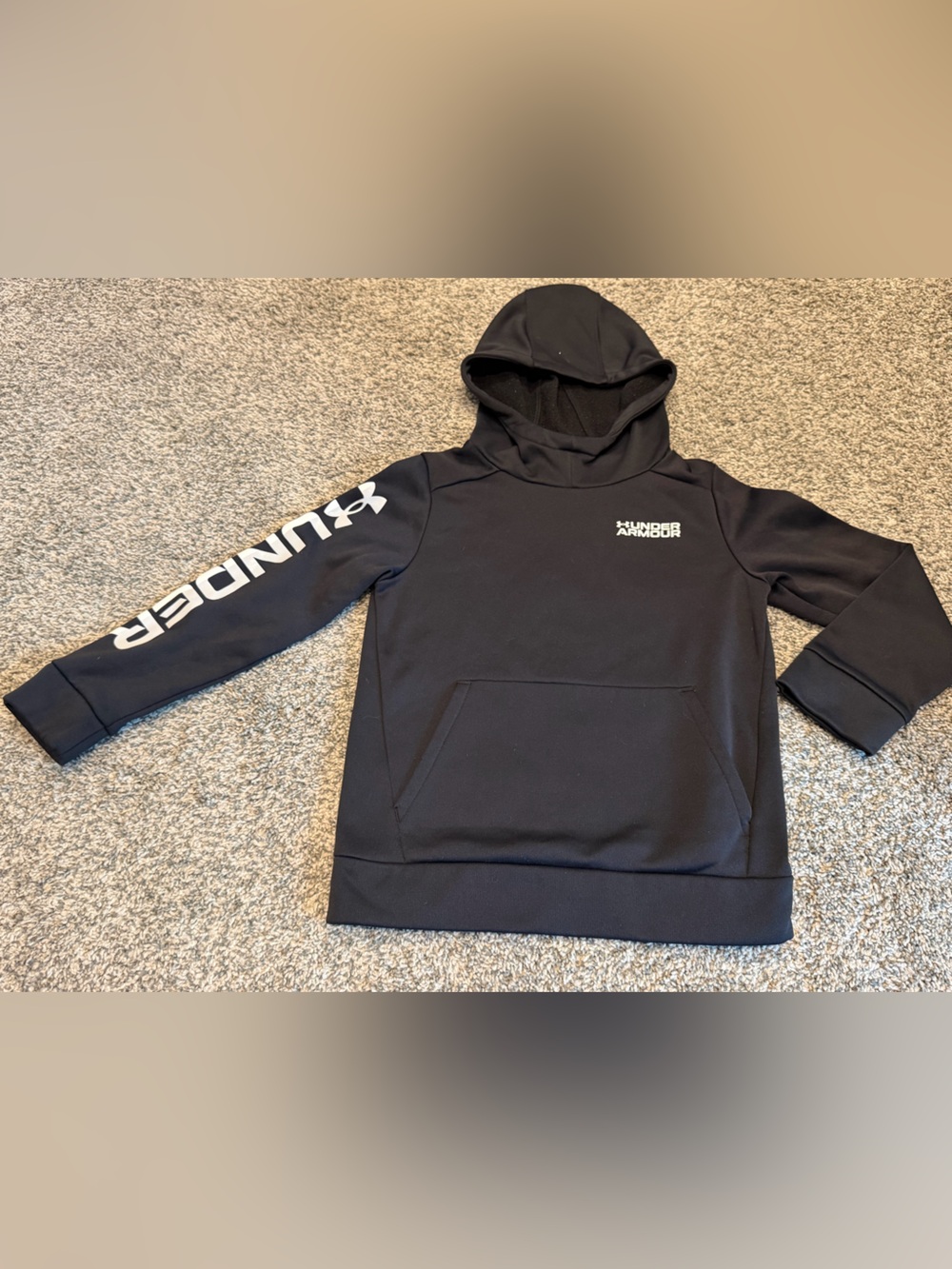 Under Armour Boys Black Logo Sleeve Pullover Hoodie Sweatshirt Youth Small